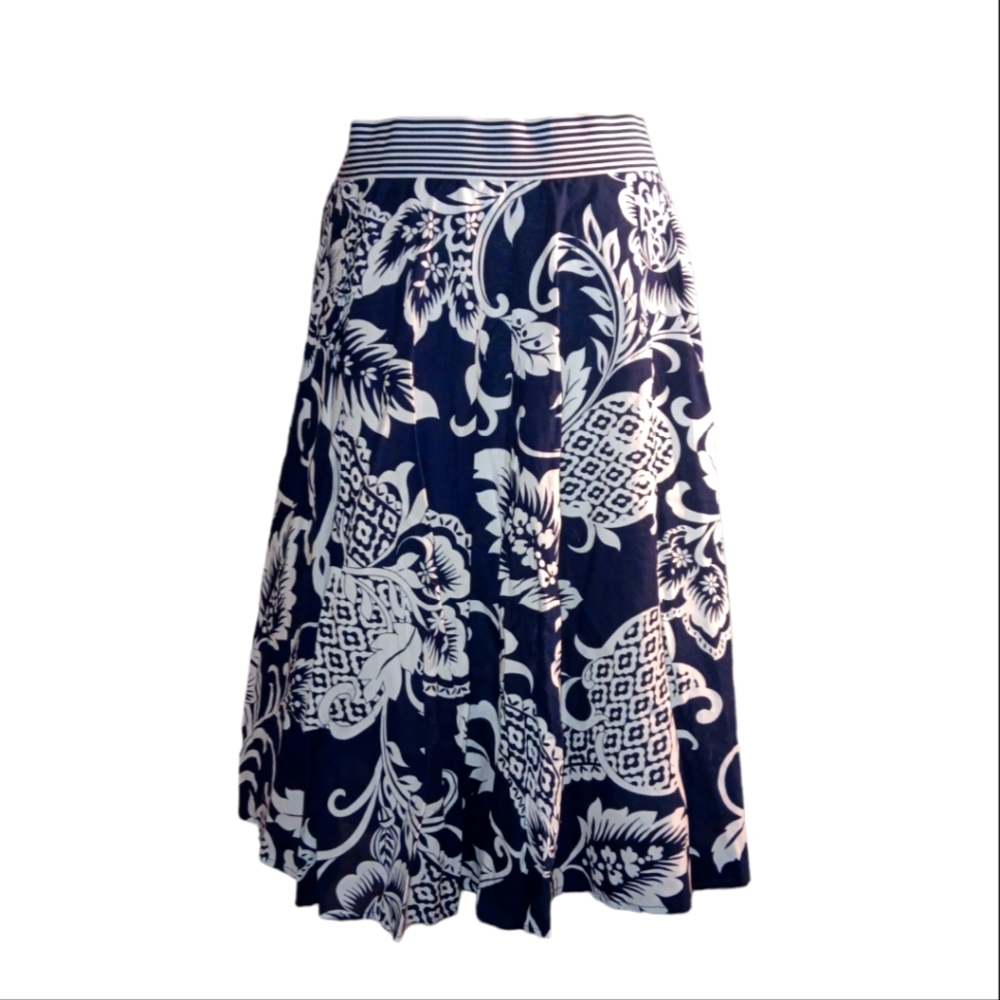Roz and Ali Floral Print Skirt Plus Size 3X.